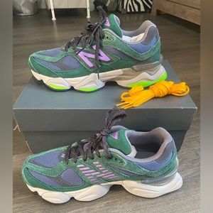 New Balance 9060- Green Blue